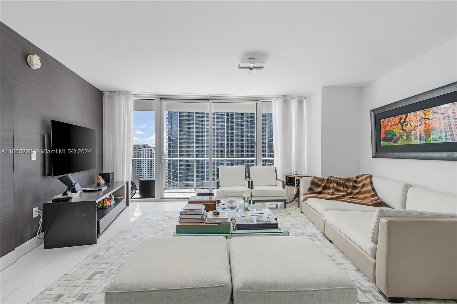 200 Biscayne Boulevard Way #3208, Miami, Florida image 2