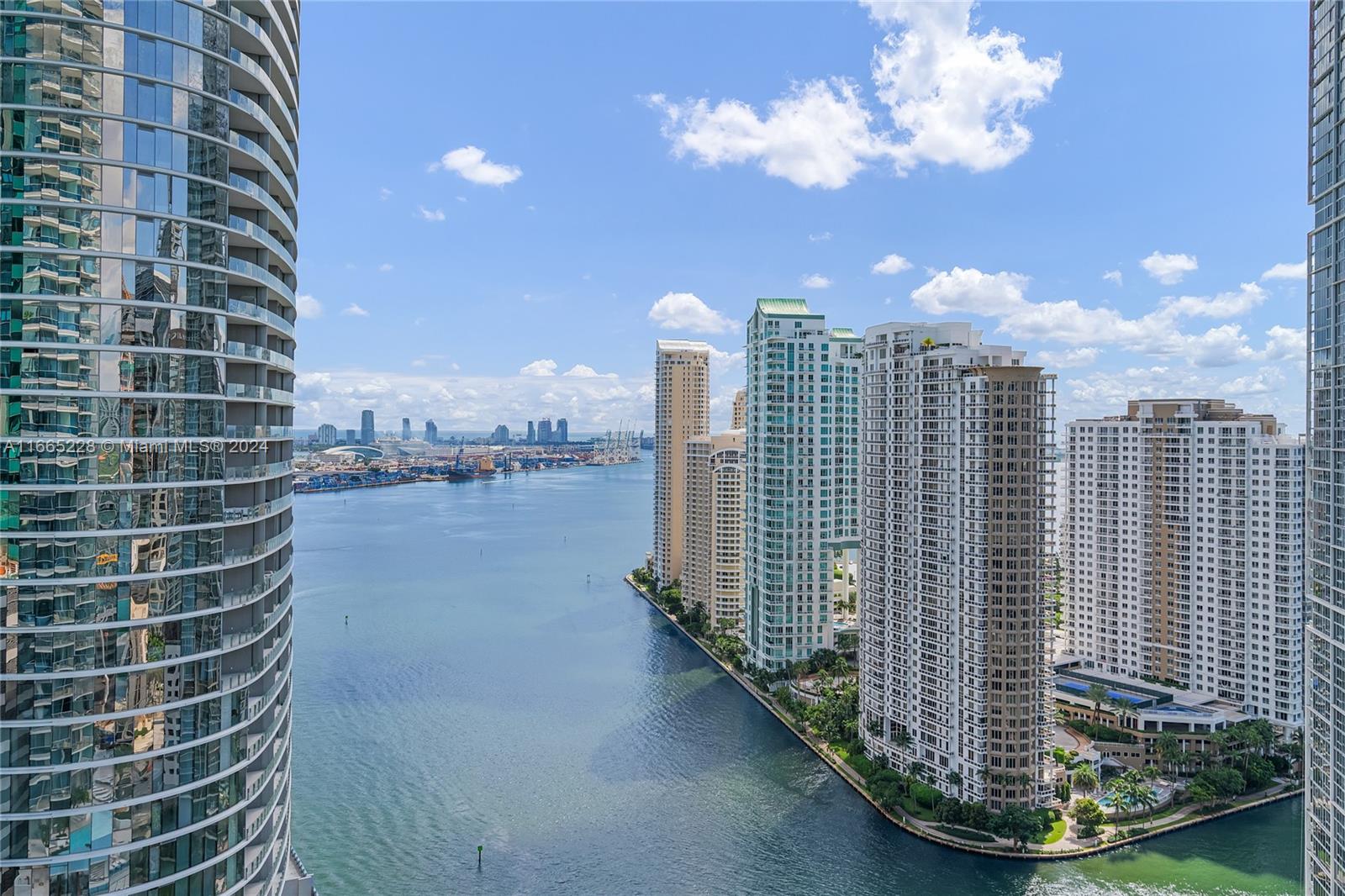 200 Biscayne Boulevard Way #3208, Miami, Florida image 25