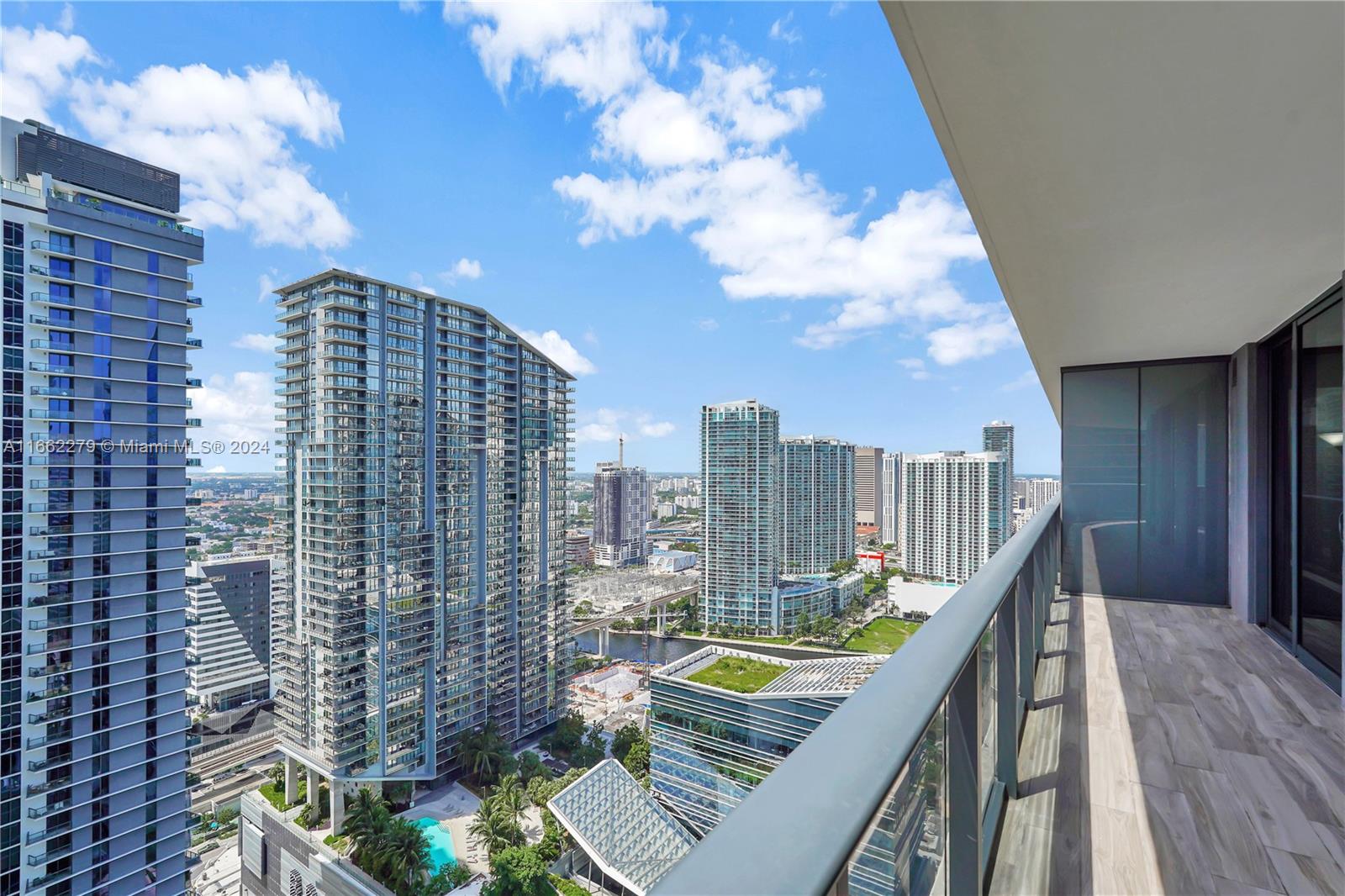 801 S Miami Ave #3601, Miami, Florida image 37