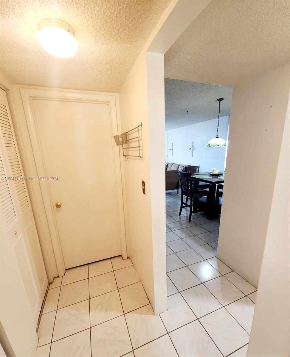 6505 Winfield Blvd #B-5, Margate, Florida image 30