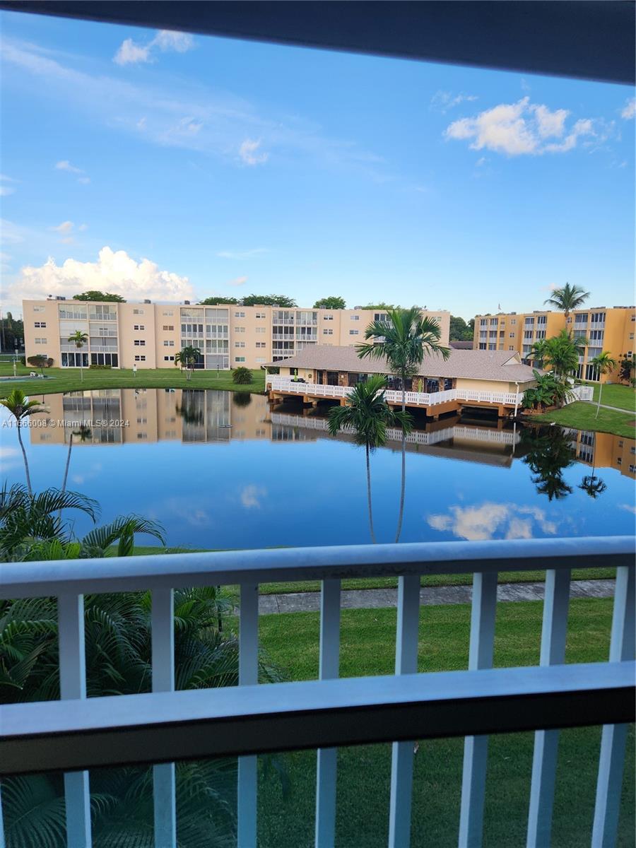 Residential, Dania Beach, Florida image 7