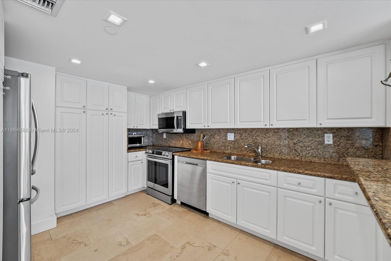 1541 Brickell Ave #T108, Miami FL 33129