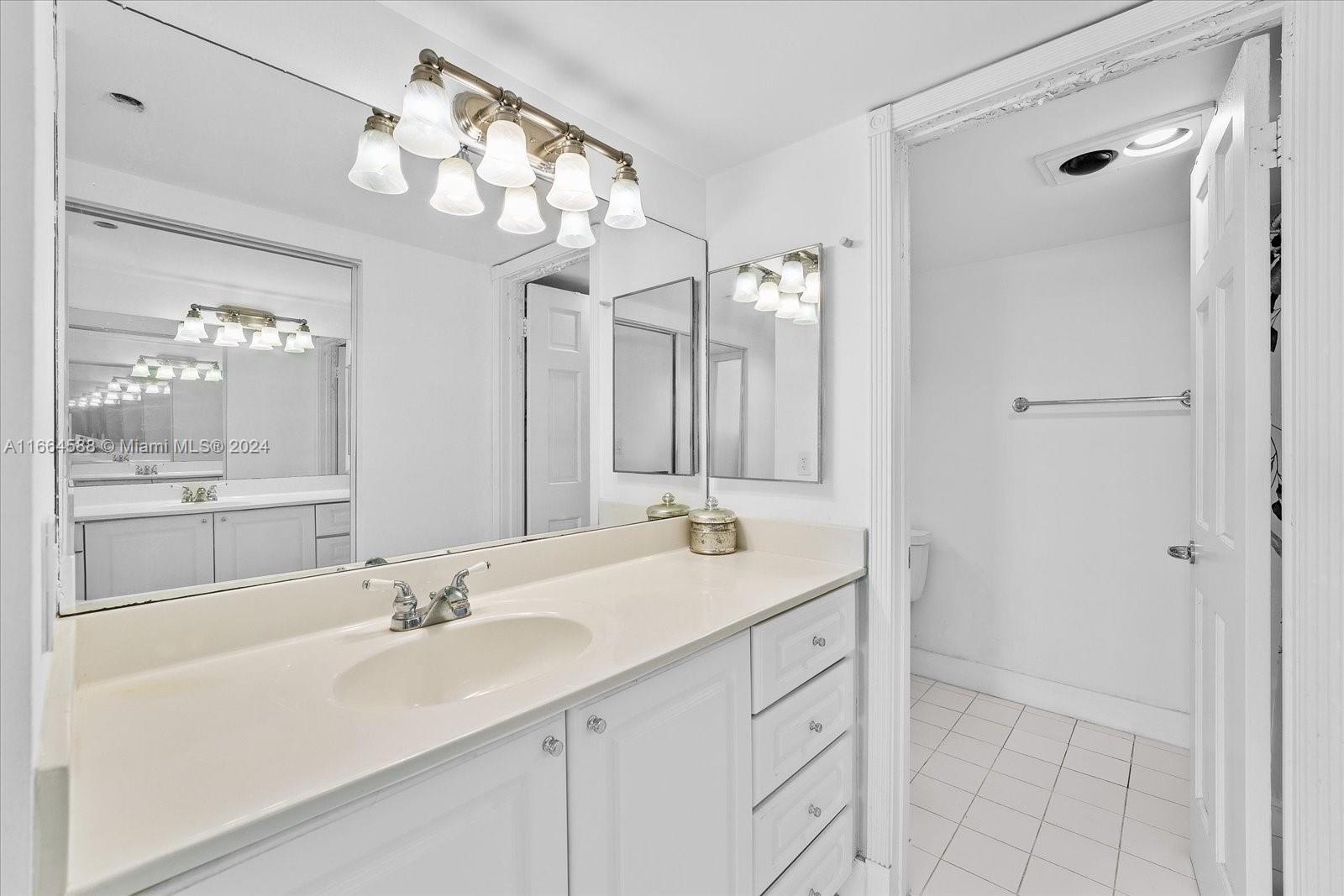 1541 Brickell Ave #T108, Miami FL 33129