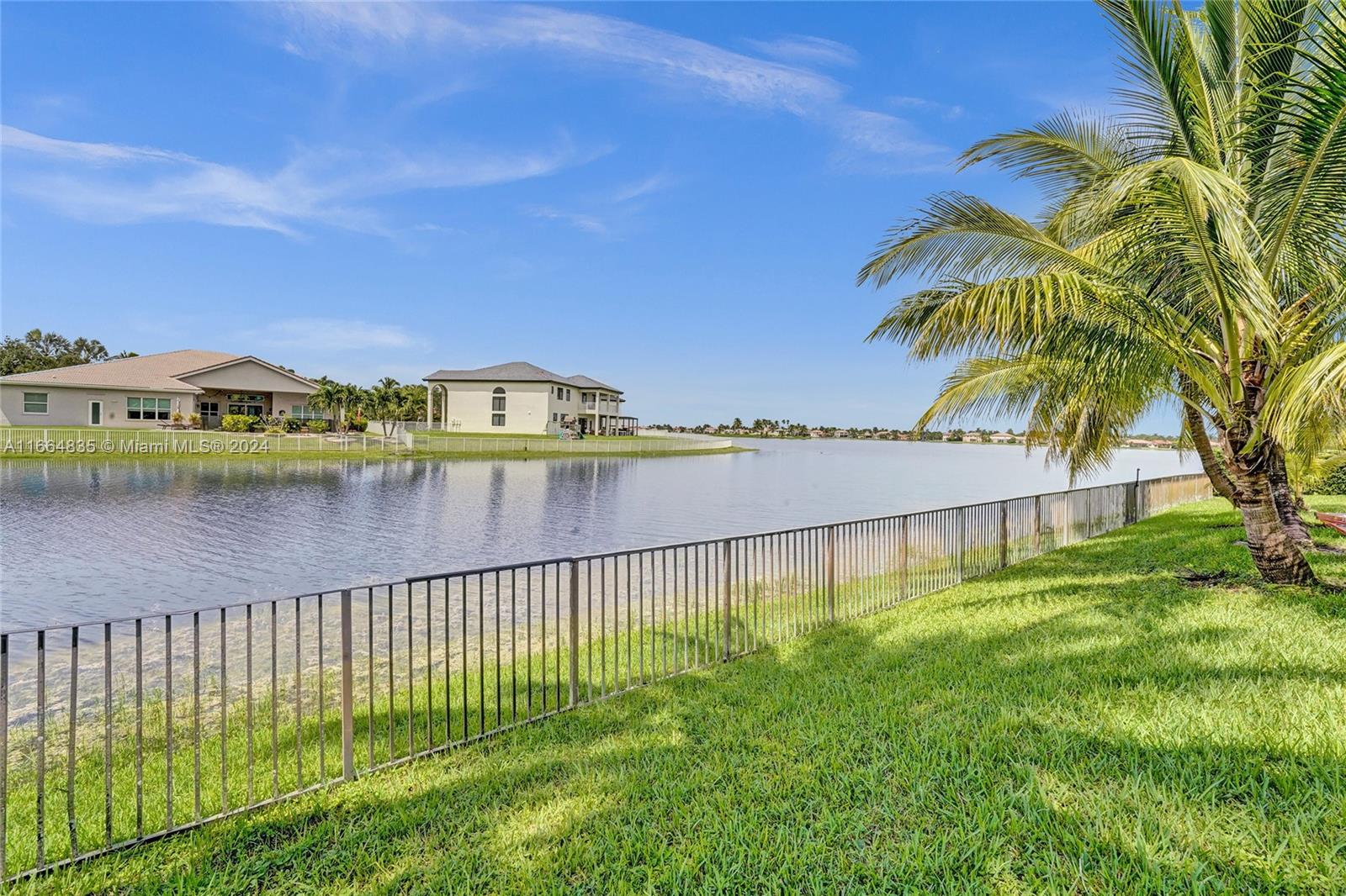 3910 SW 186th Ter, Miramar, Florida image 28