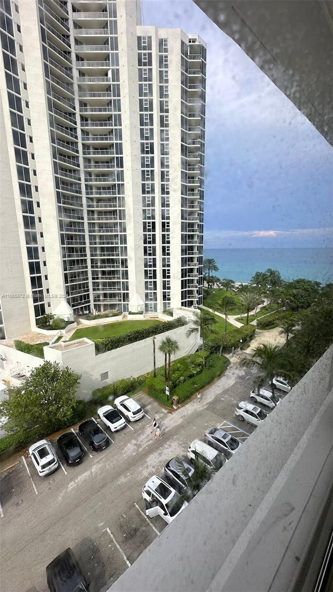 19201 Collins Ave #628, Sunny Isles Beach, Florida image 1