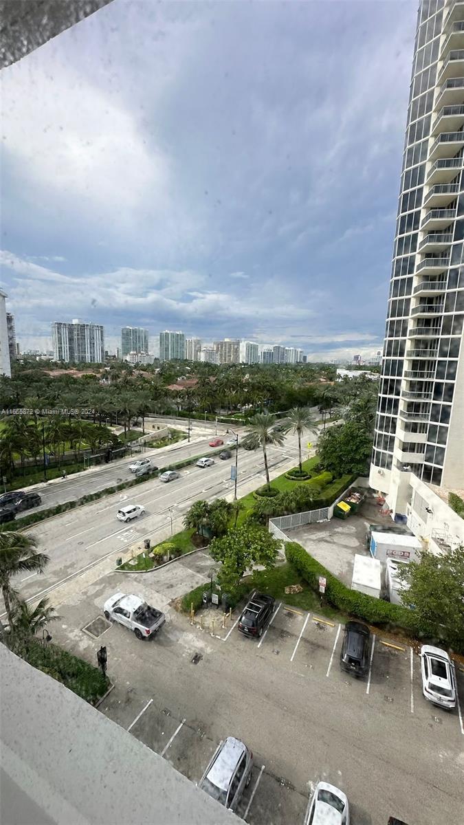 19201 Collins Ave #628, Sunny Isles Beach, Florida image 2