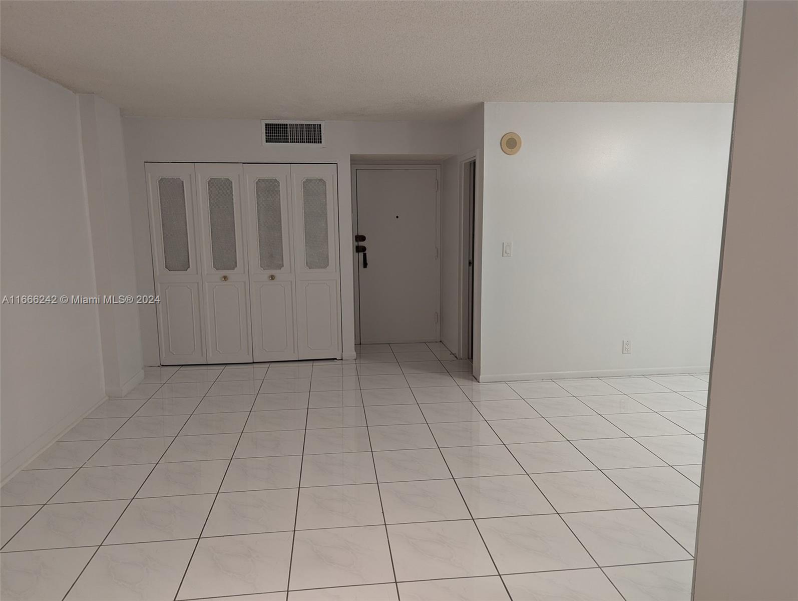 17011 N Bay Rd #1018, Sunny Isles Beach, Florida image 19