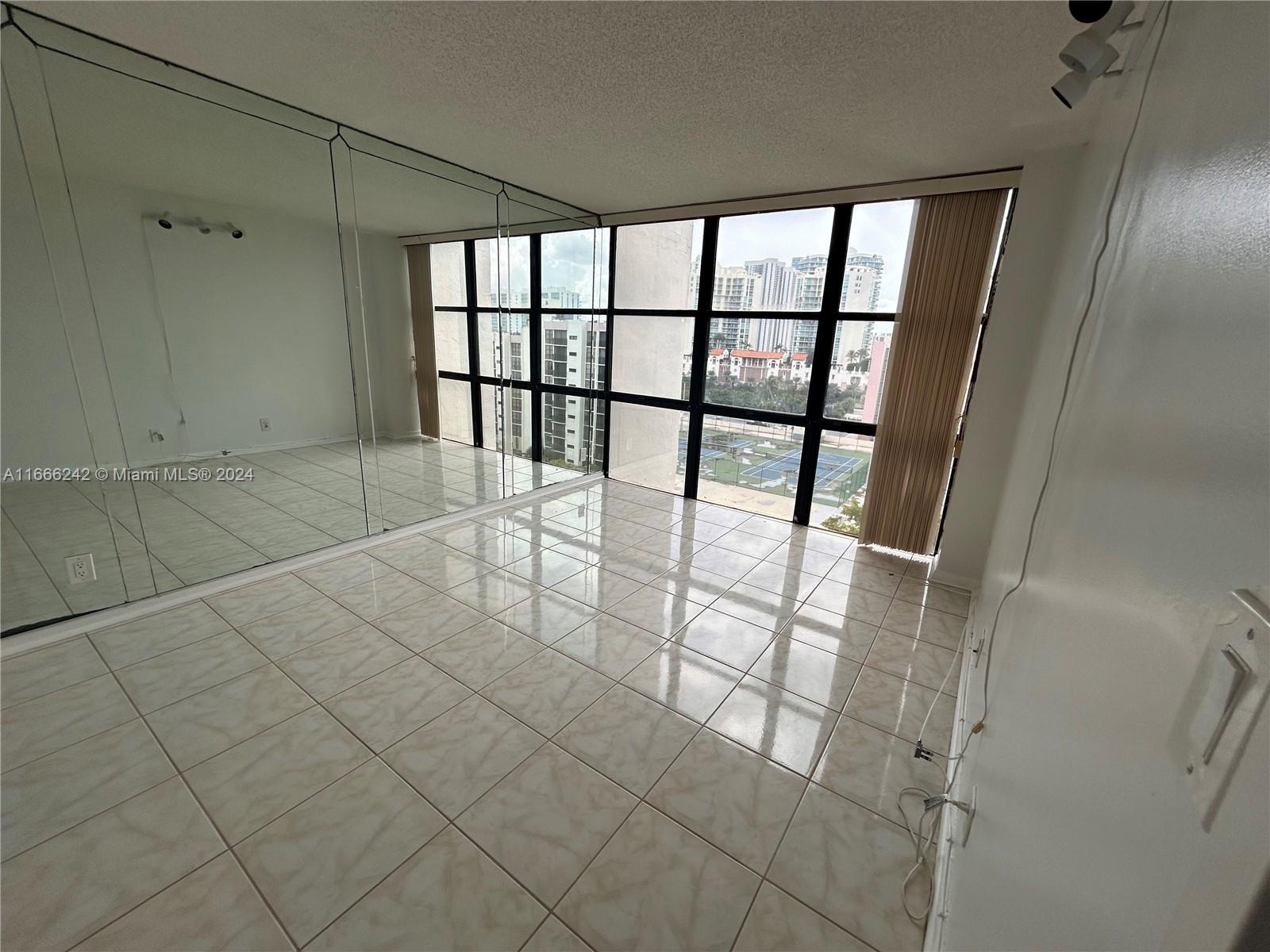 17011 N Bay Rd #1018, Sunny Isles Beach, Florida image 25