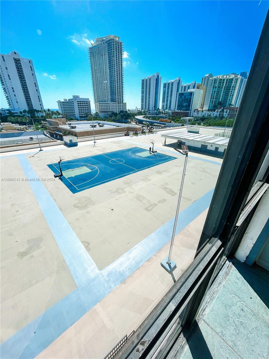 17011 N Bay Rd #1018, Sunny Isles Beach, Florida image 8