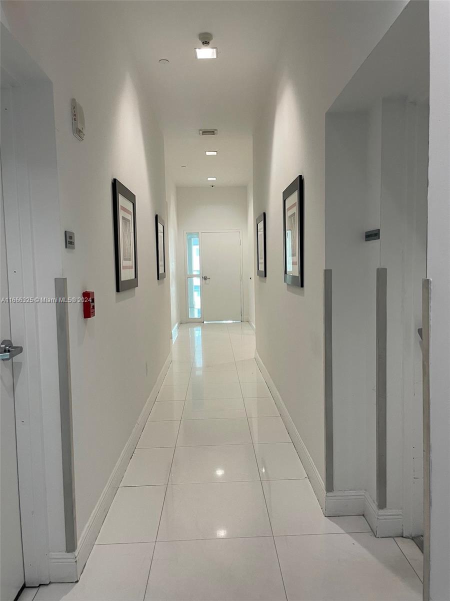 350 S Miami Ave #3108, Miami FL 33130