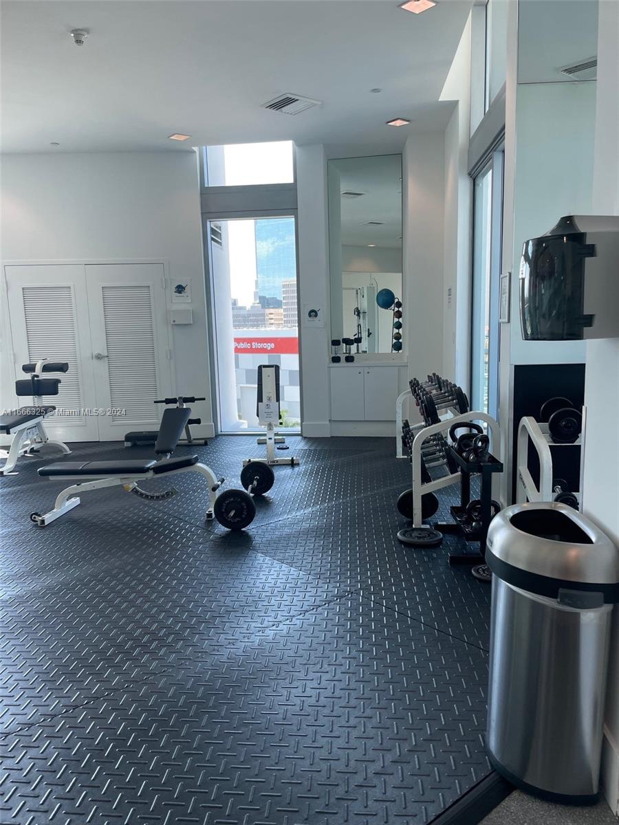 350 S Miami Ave #3108, Miami FL 33130