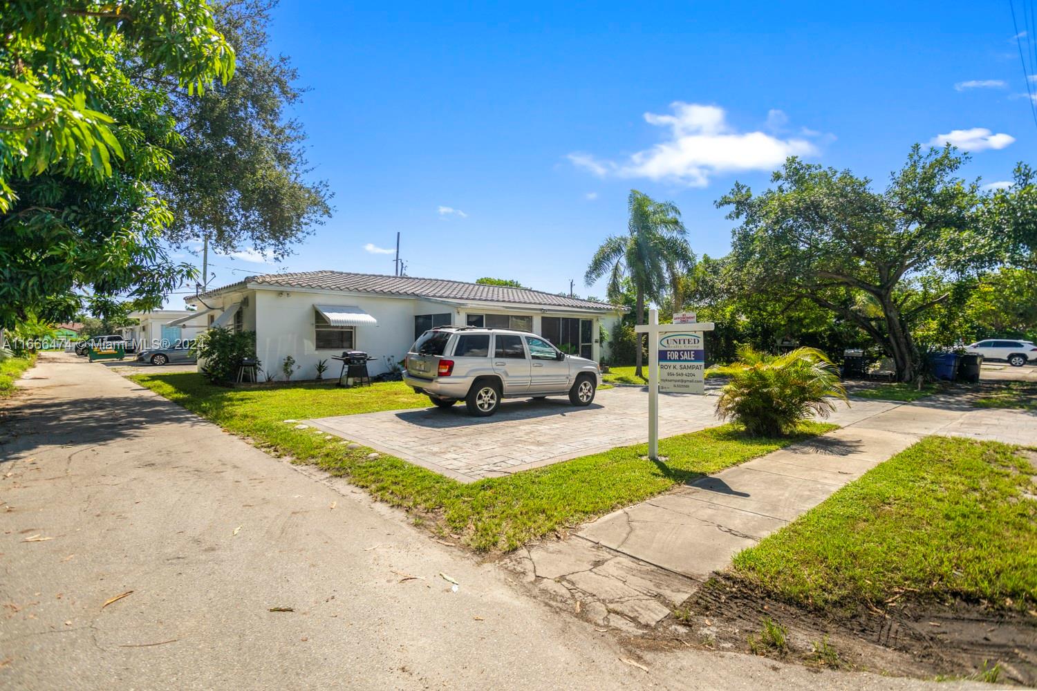 1219 N 17th Ave, Hollywood, Florida image 30