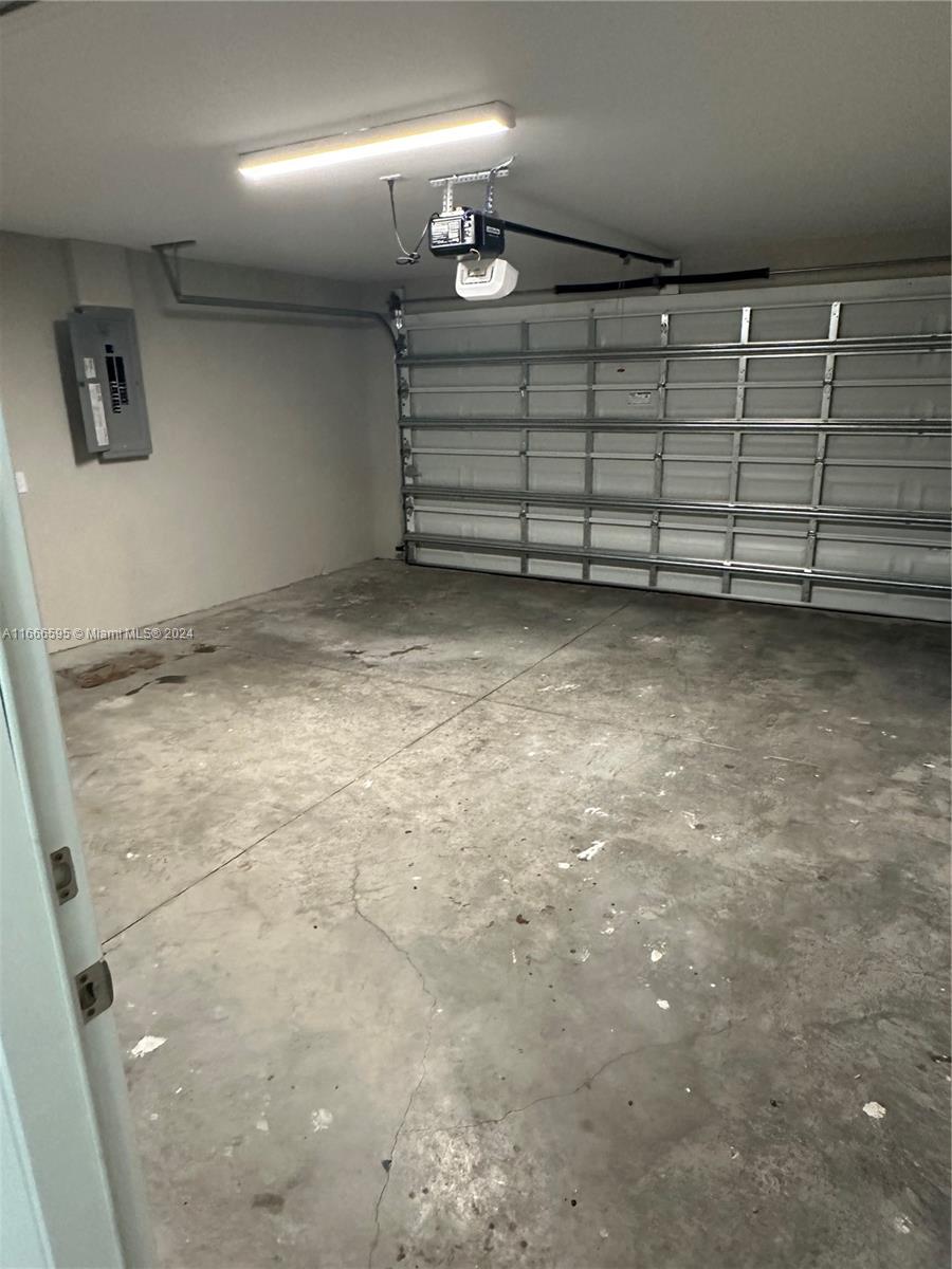 Listing Photo 15