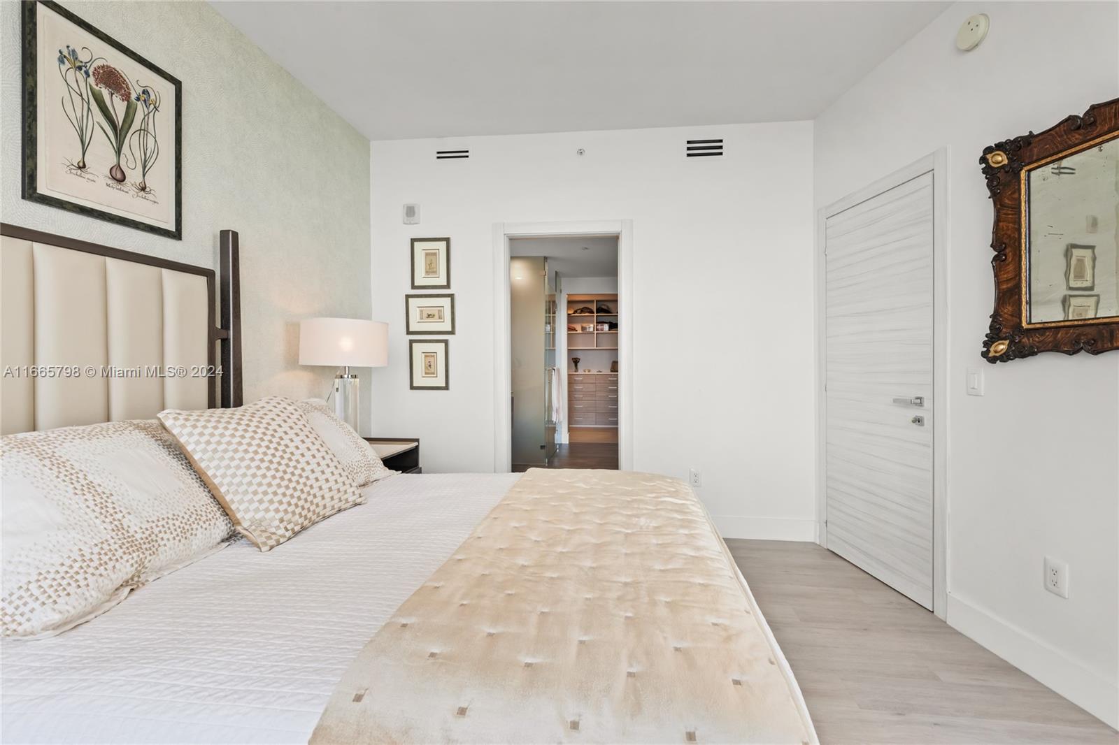 2900 NE 7th Ave #2402, Miami FL 33137