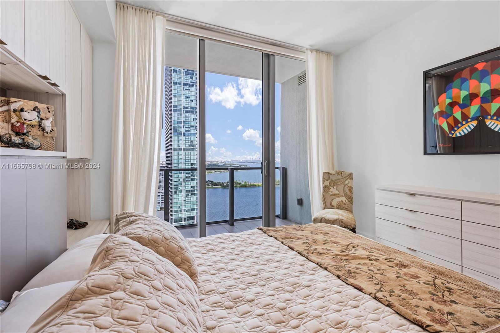 2900 NE 7th Ave #2402, Miami FL 33137