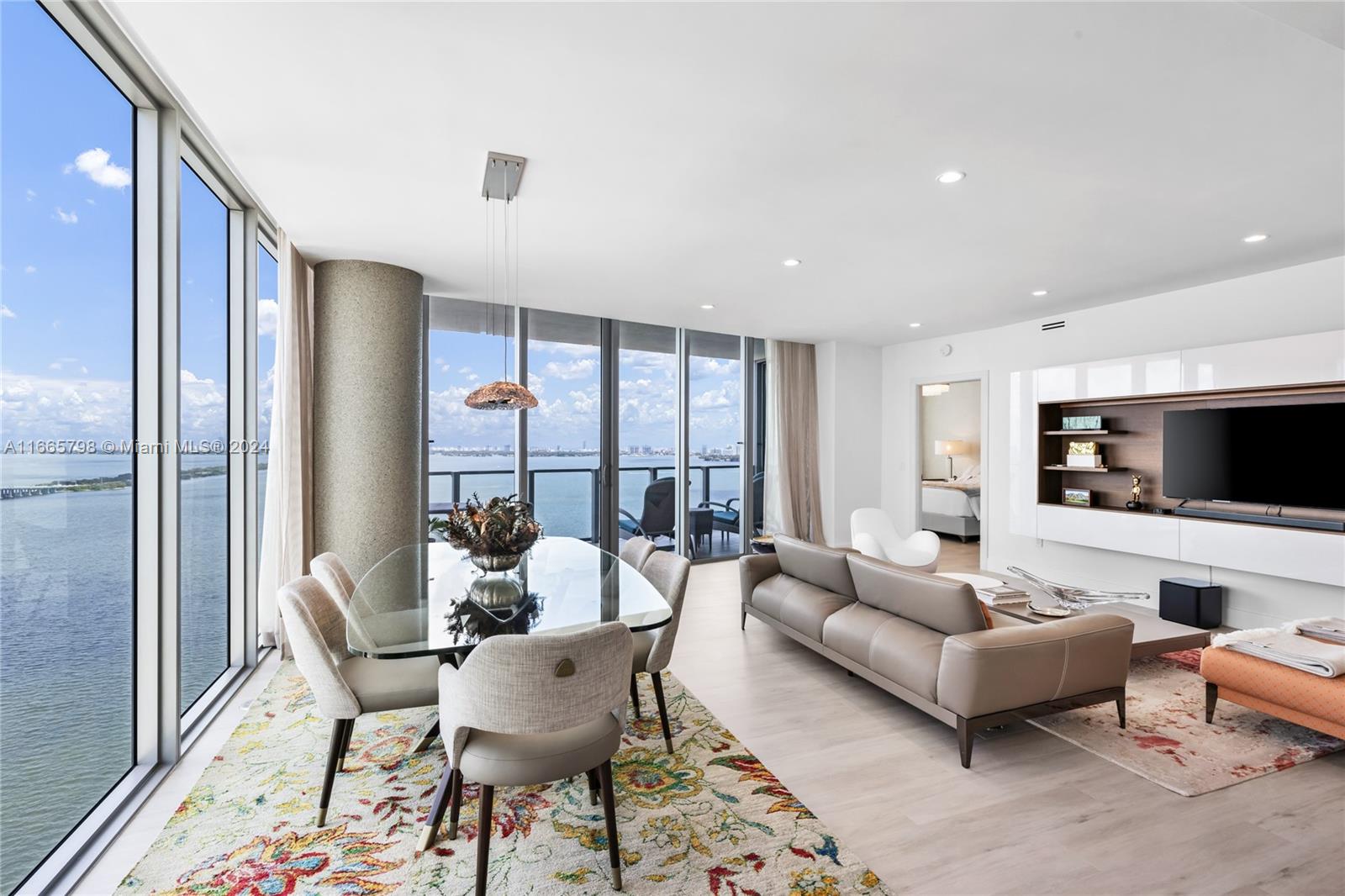 2900 NE 7th Ave #2402, Miami FL 33137