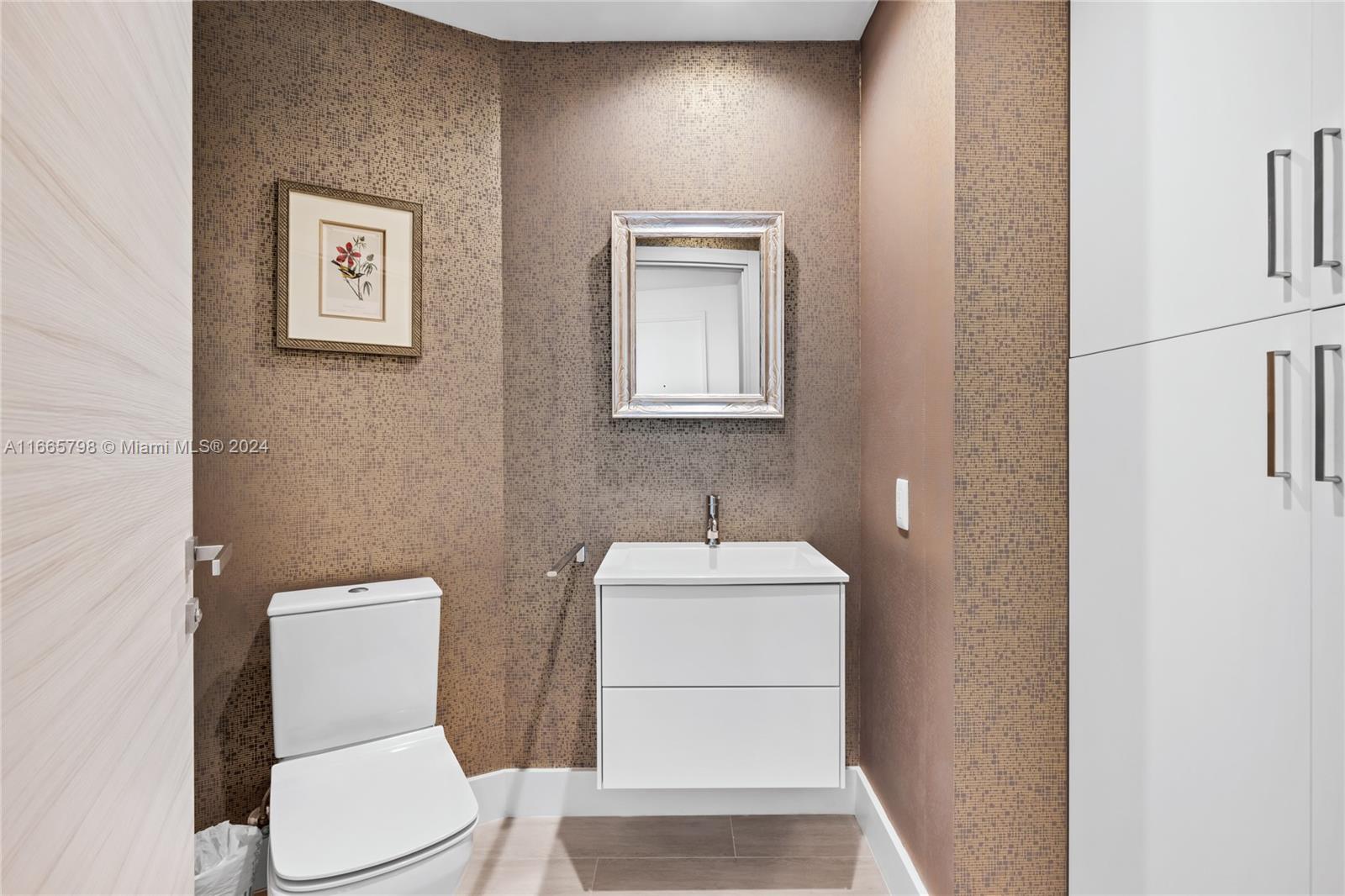 2900 NE 7th Ave #2402, Miami FL 33137