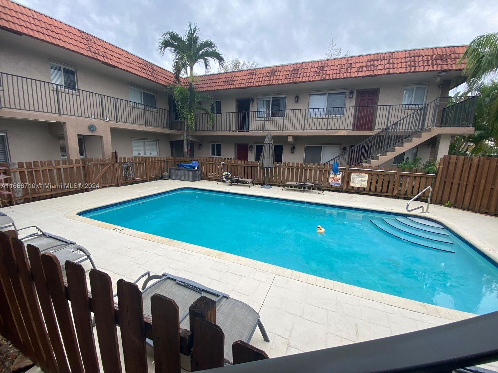 3050 NE 5th Ter #10, Wilton Manors, Florida image 17