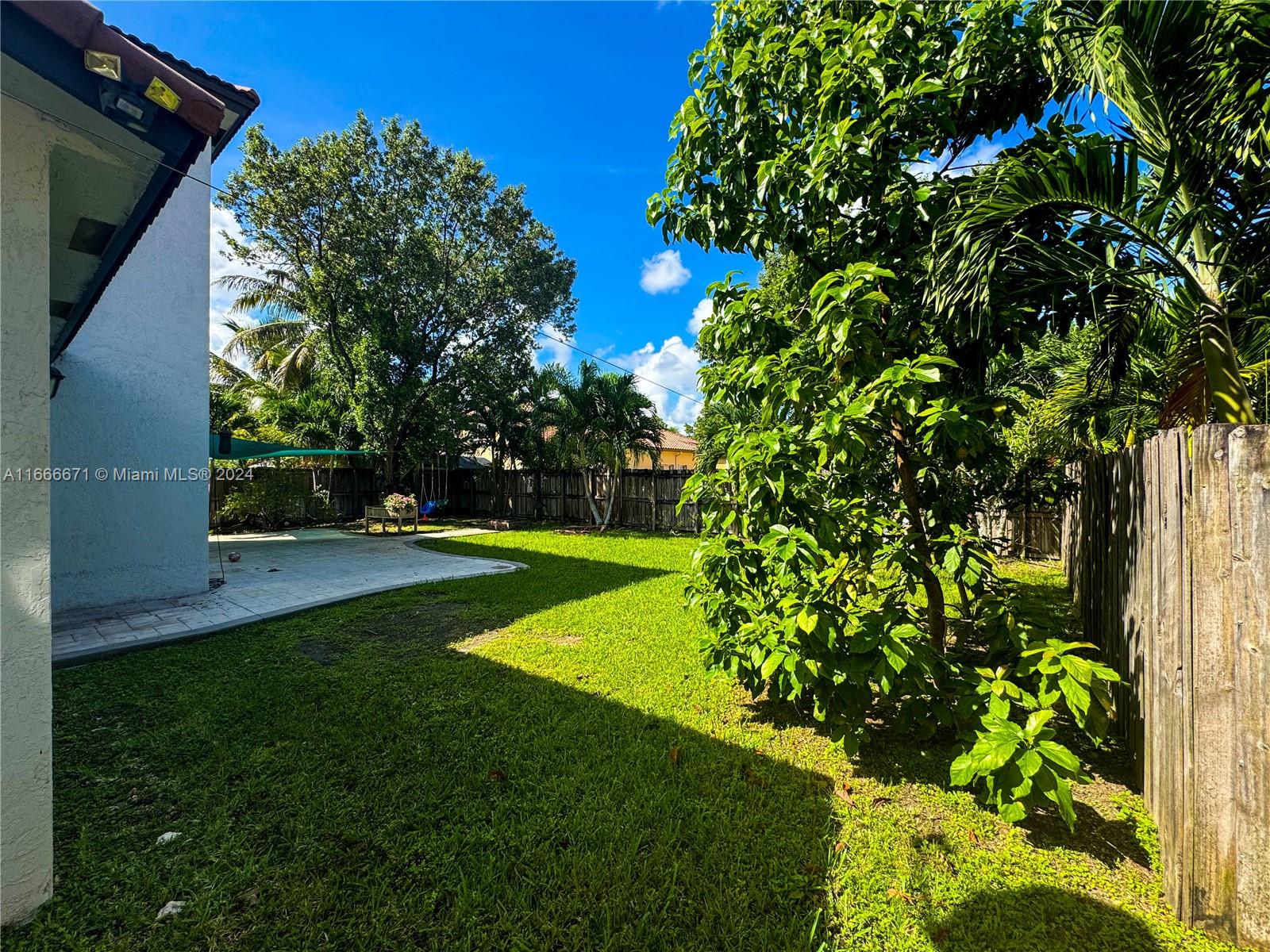 2126 NE 40th Rd, Homestead, Florida image 34