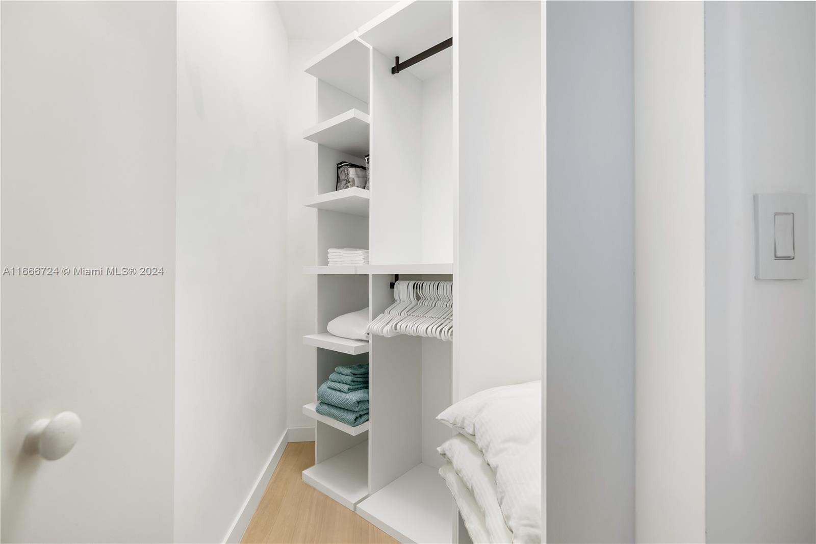 480 NE 31st St #3005, Miami FL 33137