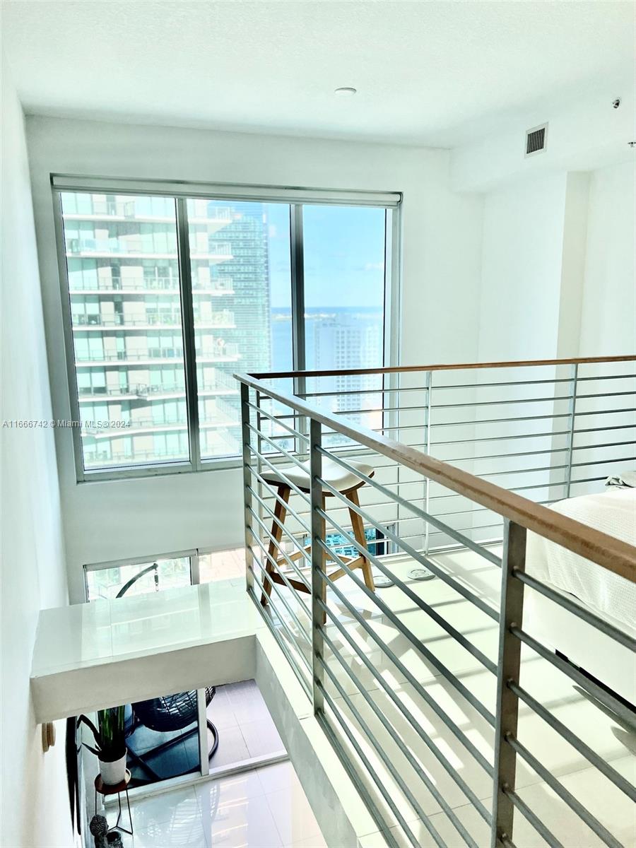 60 SW 13th St #2806, Miami FL 33130