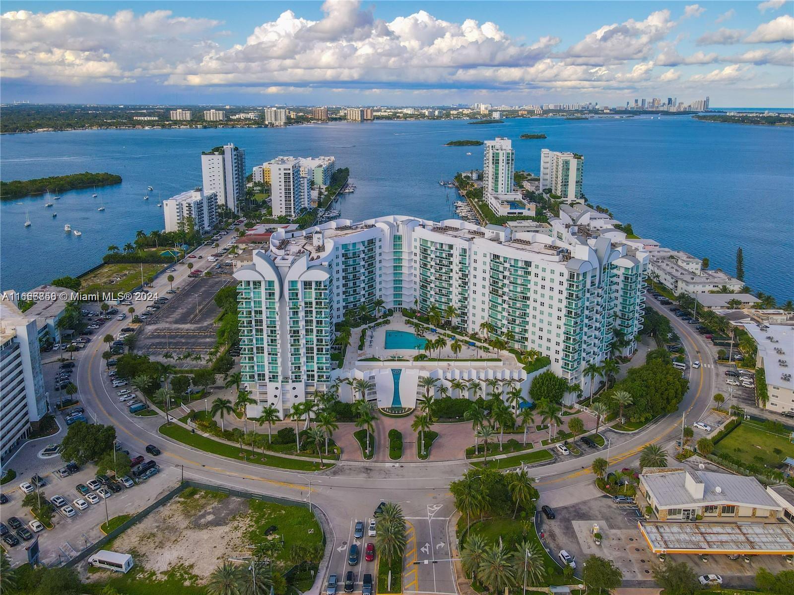 7900 Harbor Island Dr #1014, North Bay Village FL 33141