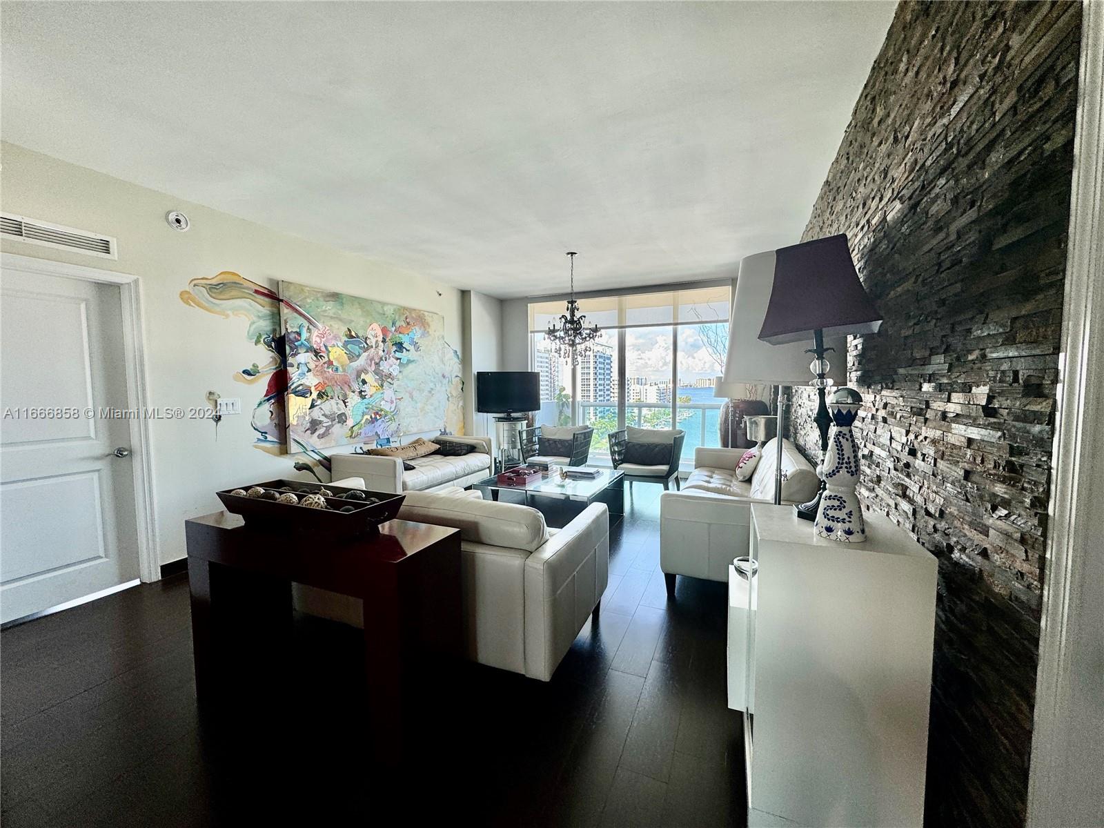 7900 Harbor Island Dr #1014, North Bay Village FL 33141