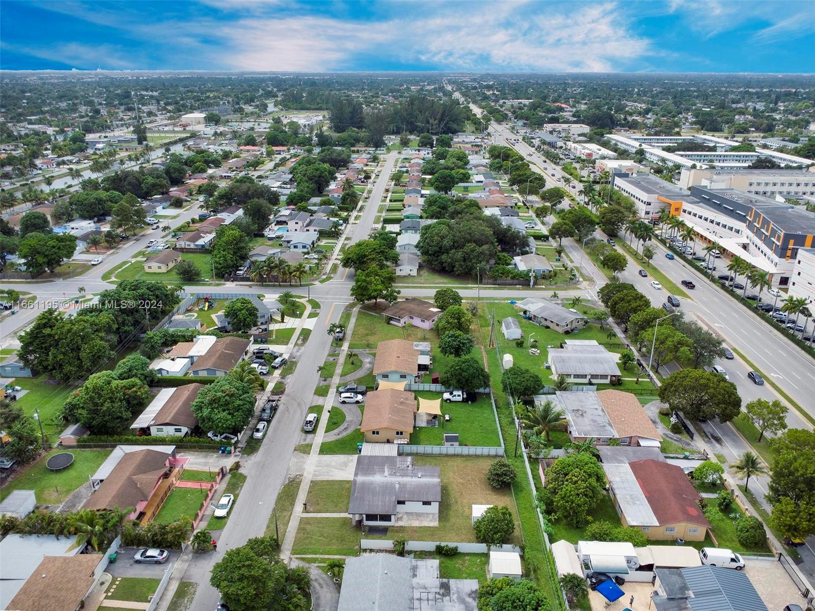 3321 NW 182nd St, Miami Gardens, Florida image 33