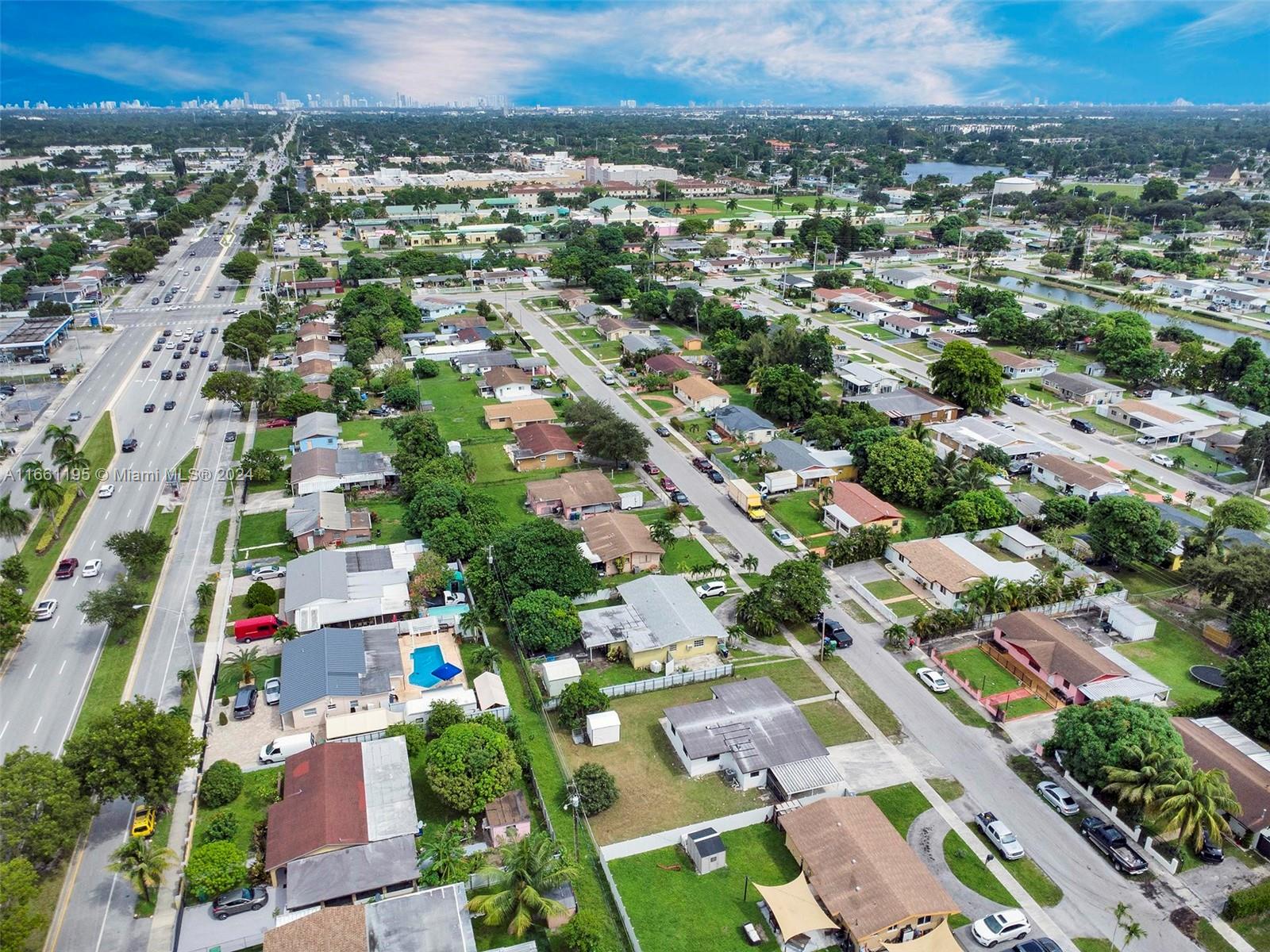 3321 NW 182nd St, Miami Gardens, Florida image 35