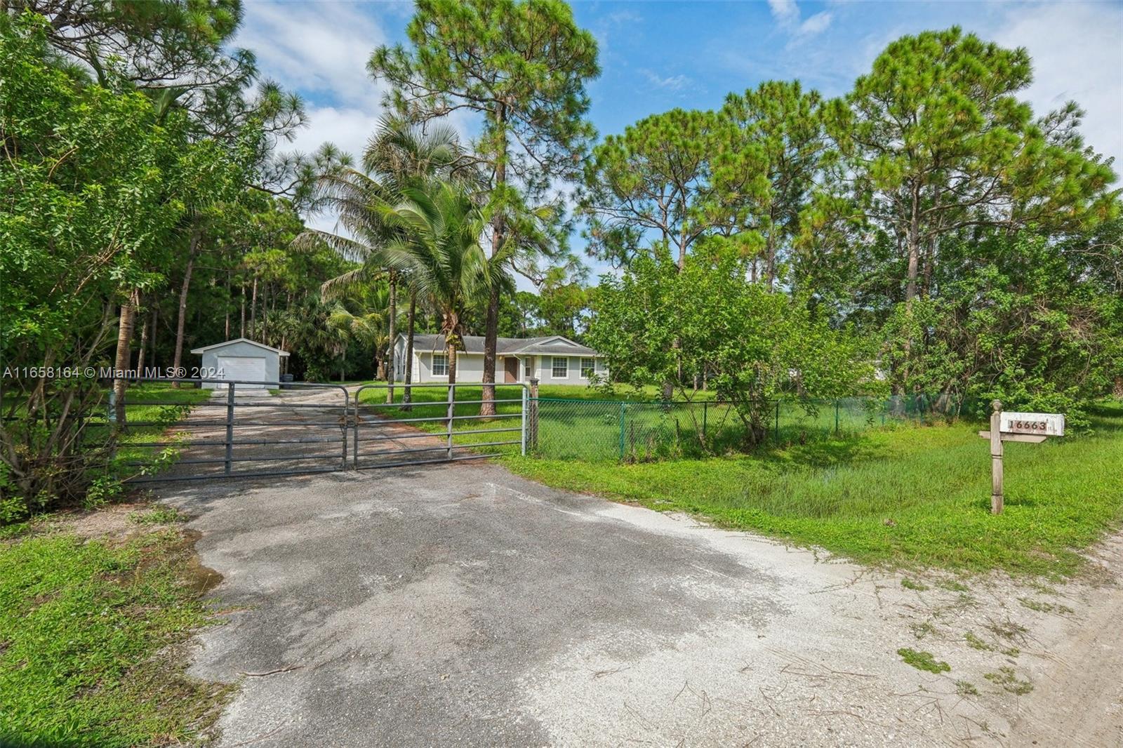 16663 N 92nd Ln N, Loxahatchee, Florida image 27