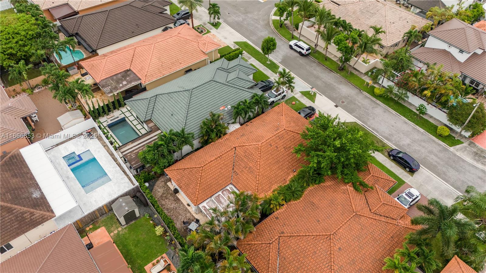 8726 NW 147th Ln, Miami Lakes, Florida image 35