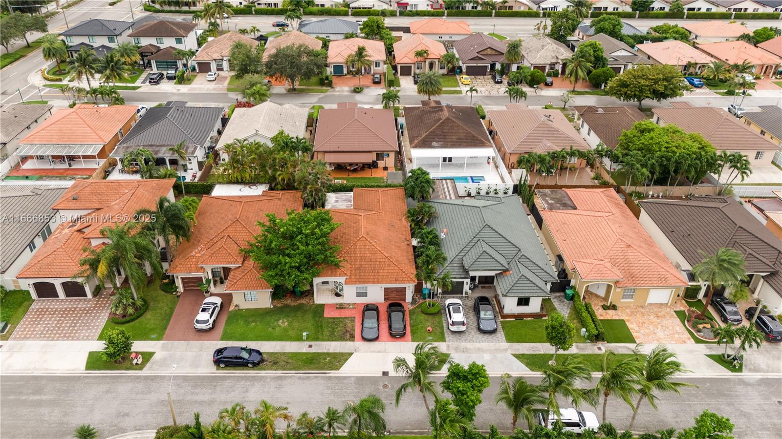 8726 NW 147th Ln, Miami Lakes, Florida image 37