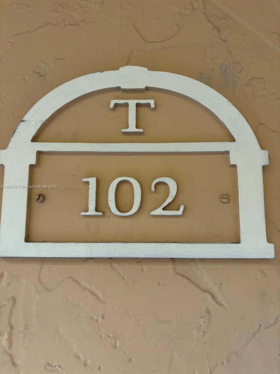 17901 NW 68th Ave #T102 For Sale A11667071, FL