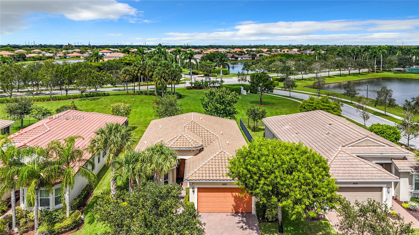 2857 Bellarosa Cir, Royal Palm Beach, Florida image 22