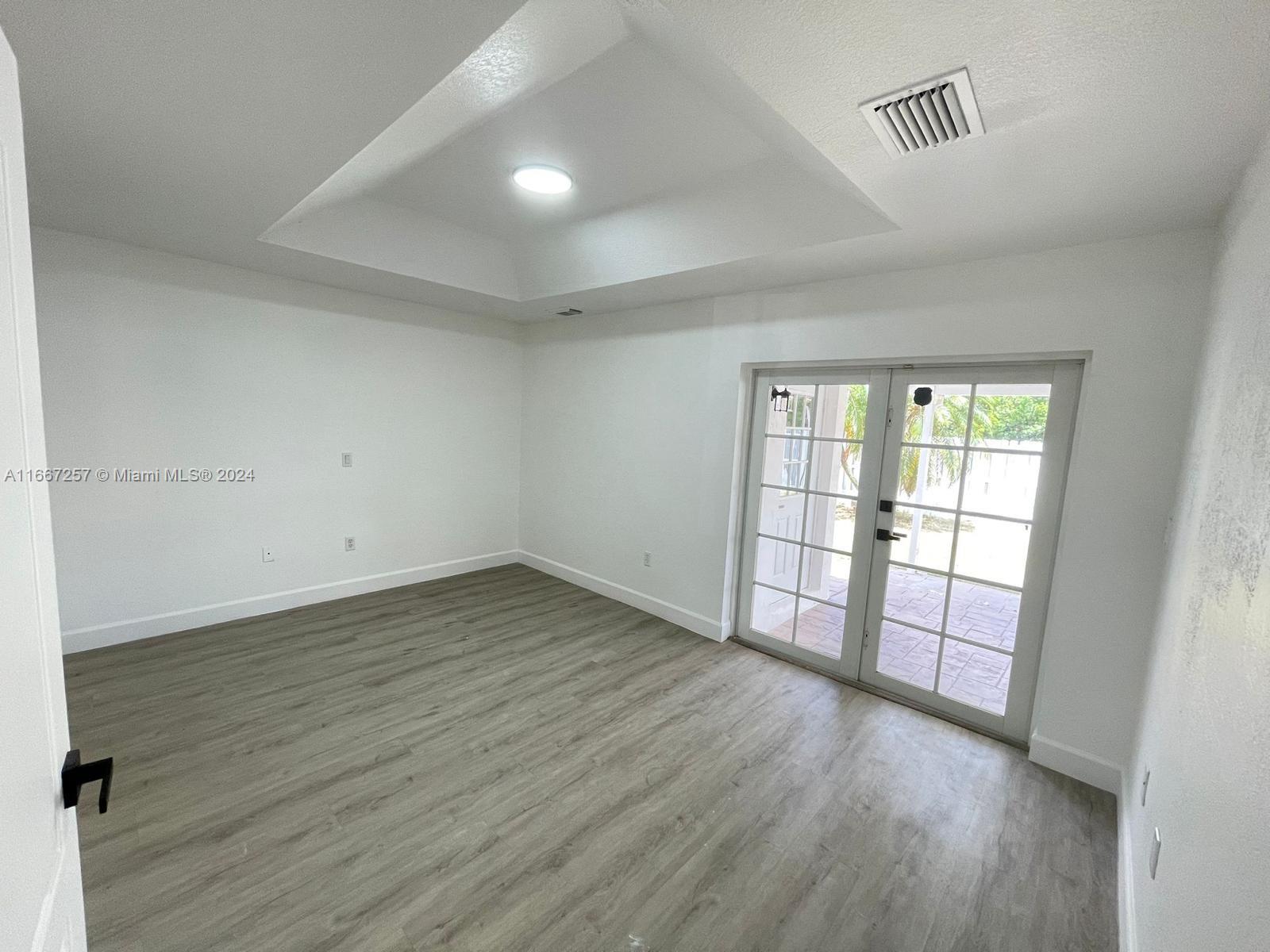 7745 NW 194th St, Hialeah, Florida image 21