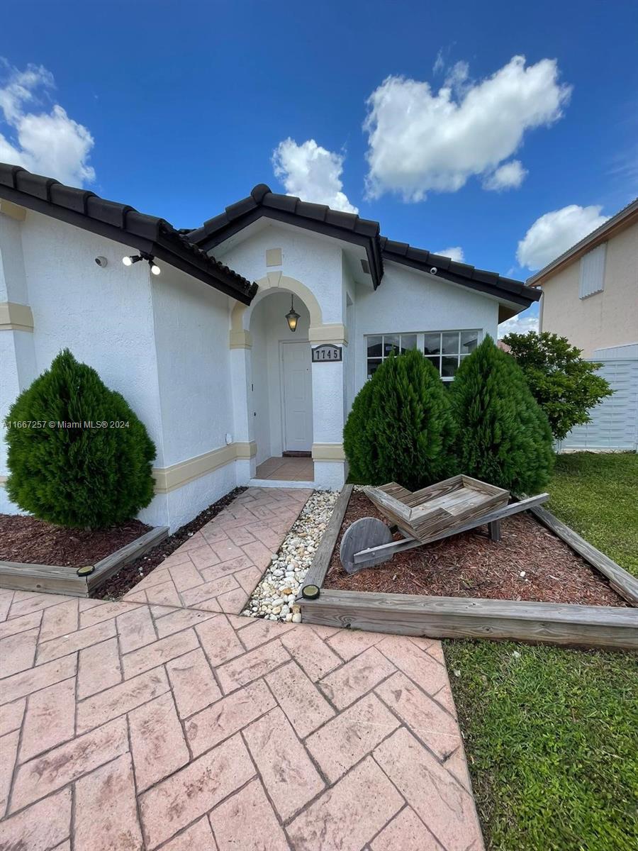 7745 NW 194th St, Hialeah, Florida image 3