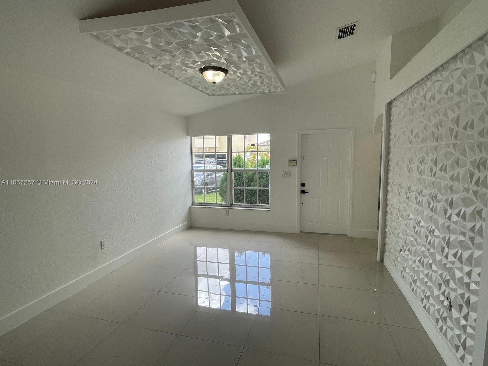 7745 NW 194th St, Hialeah, Florida image 5