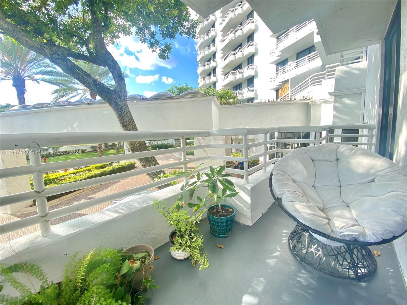 Welcome to your new home in the heart of Aventura! This charming 2 bedroom, 2 bathroom unit on the second
floor offers a perfect blend of comfort and convenience. One of the highlights of this unit is the spacious balcony,
ideal for enjoying morning coffee or evening sunsets with views of the garden. Located in a desirable area of
Aventura, residents enjoy easy access to the Mall, sunny Isles Beach, Restaurants, supermarkets. Whether you're
looking for a place to call home or an investment opportunity, this unit offers both comfort and convenience in one
of Aventura's most sought-after neighborhoods.