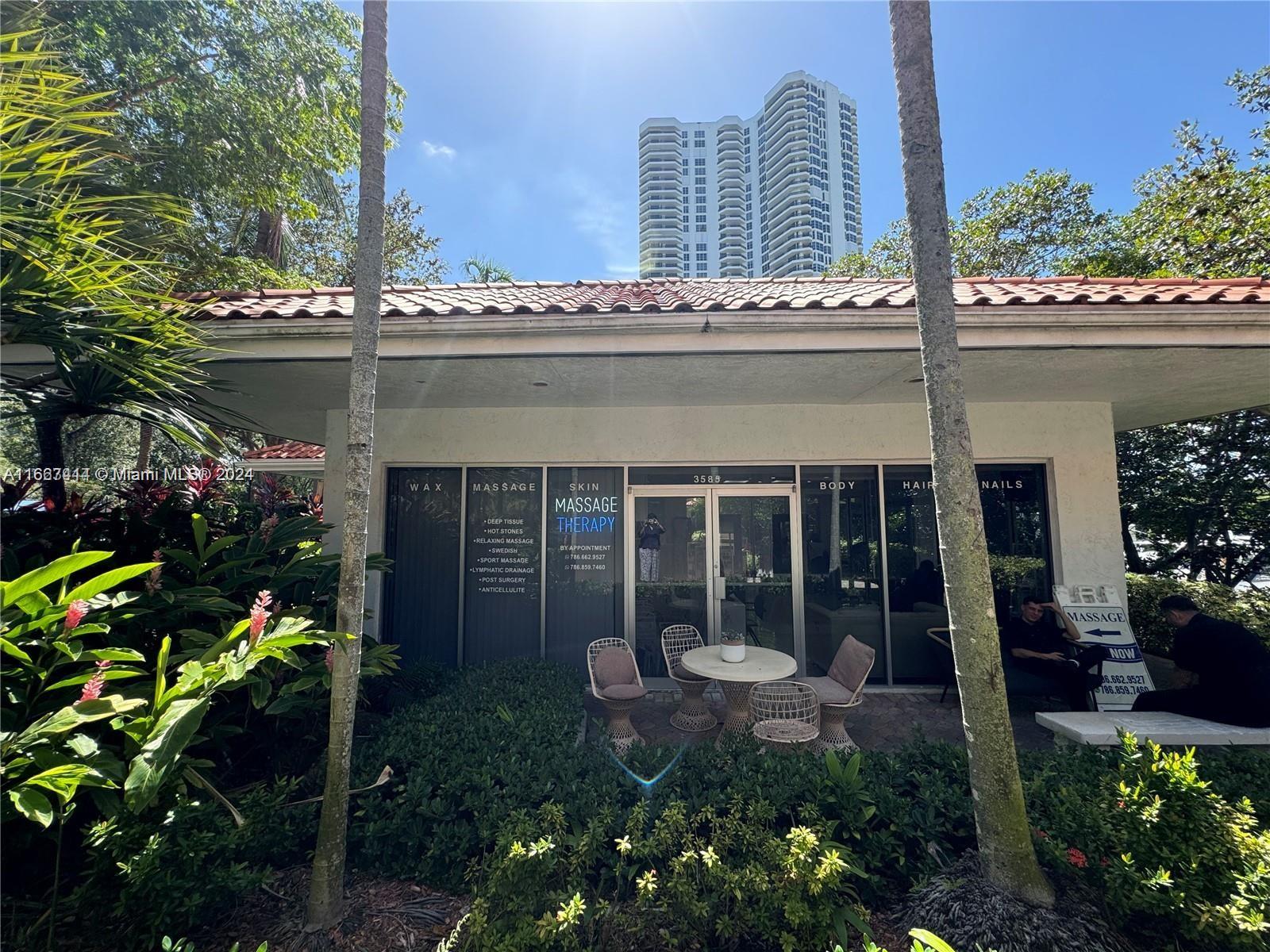 3530 Mystic Pointe Dr #308, Aventura FL 33180