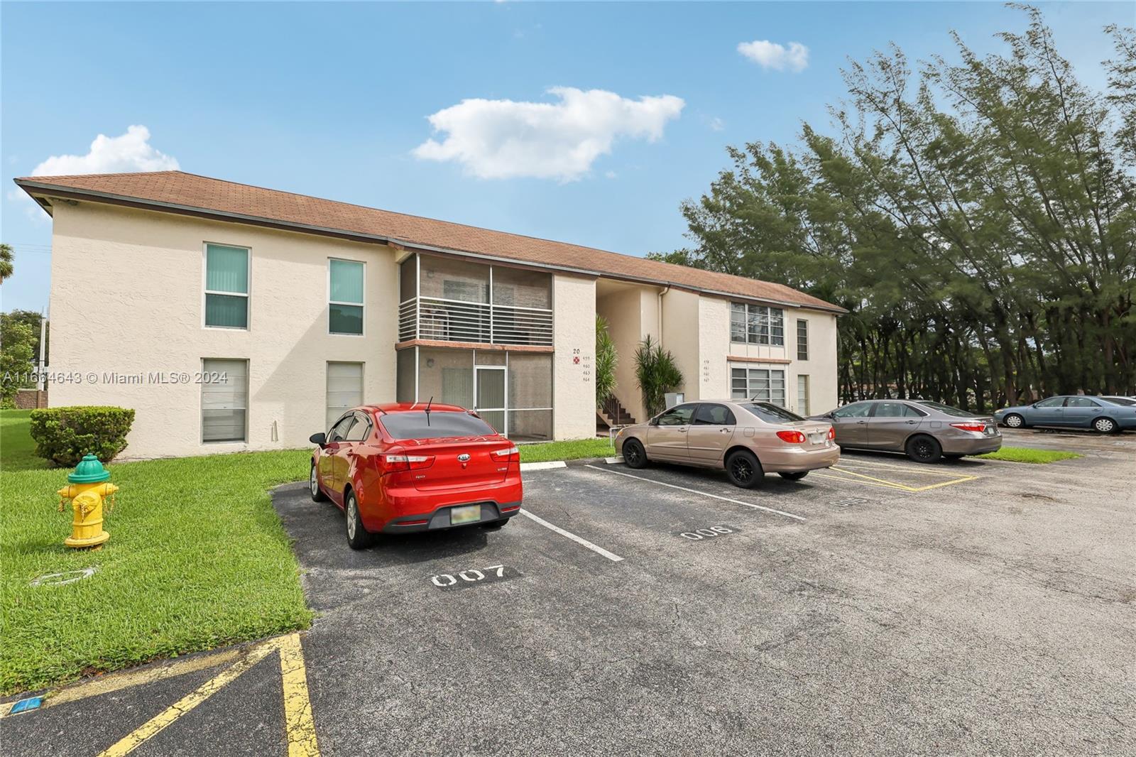 462 N Laurel Dr #2005, Margate, Florida image 3