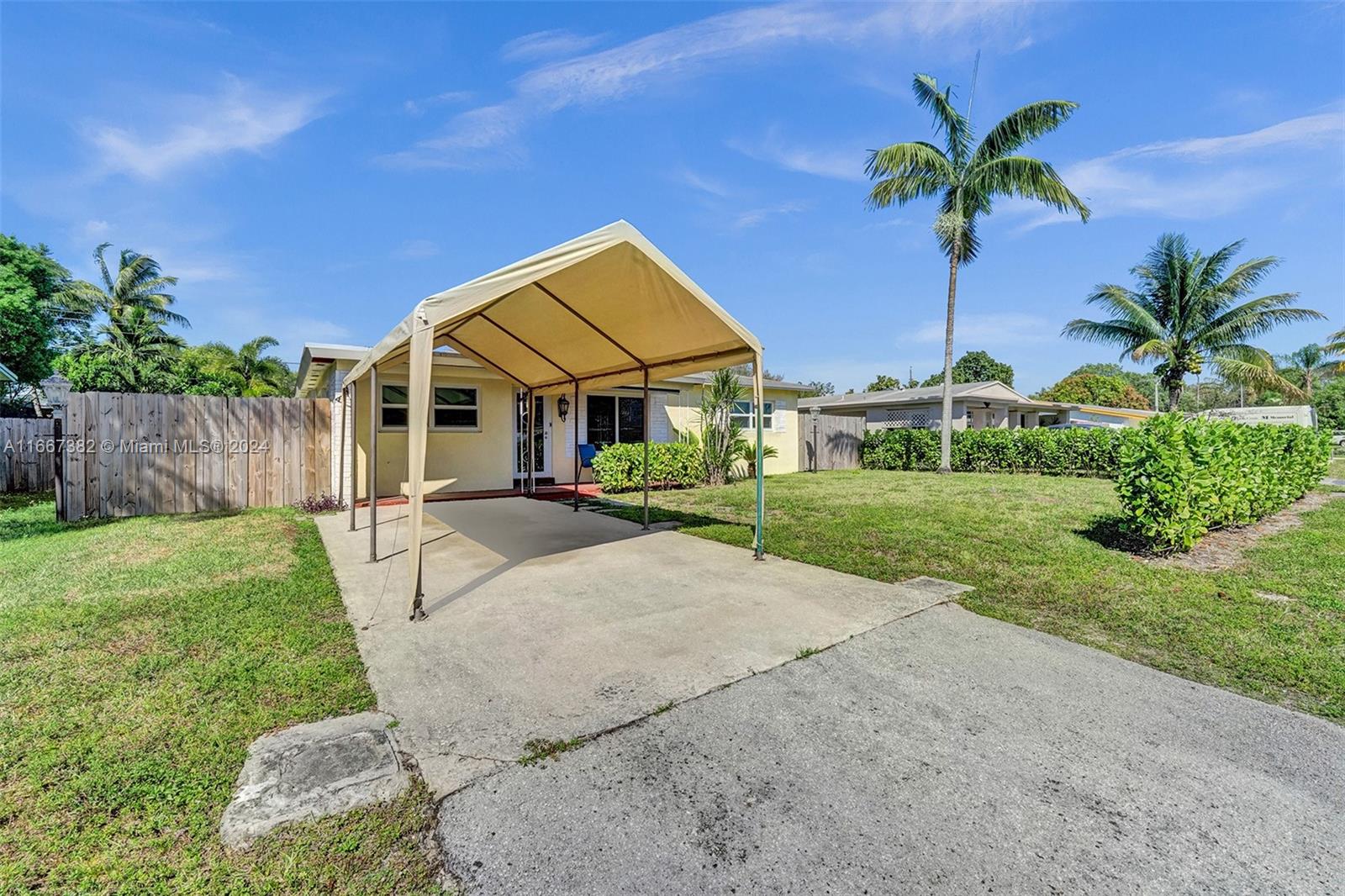 2757 SW 47th St, Dania Beach, Florida image 7