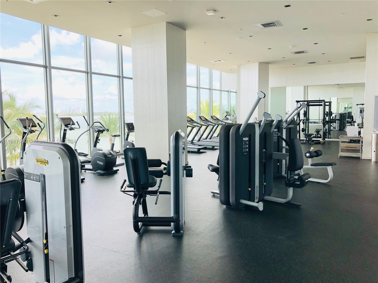 2900 NE 7th Ave #2309, Miami FL 33137