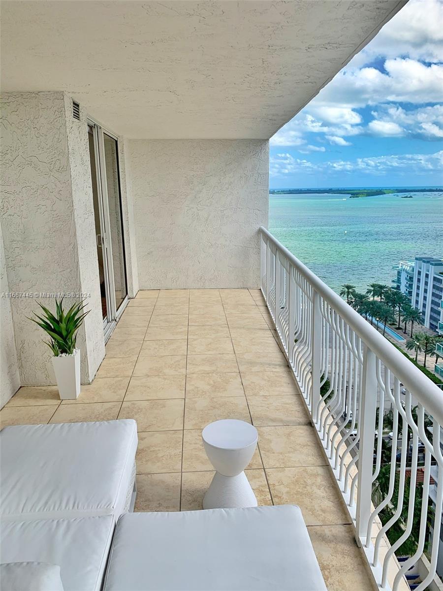 1200 Brickell Bay Dr #2017, Miami, Florida image 37