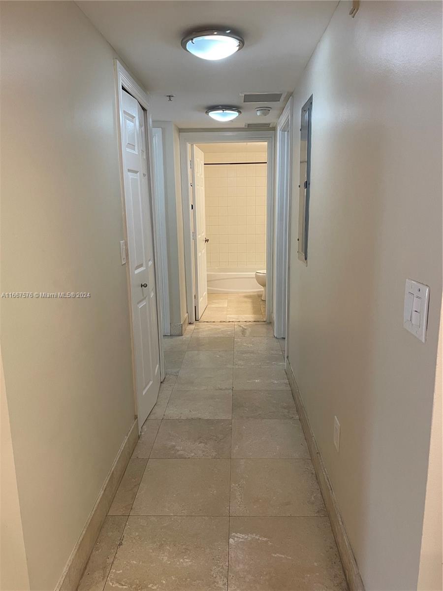 101 Sidonia Ave #205, Coral Gables, Florida image 10