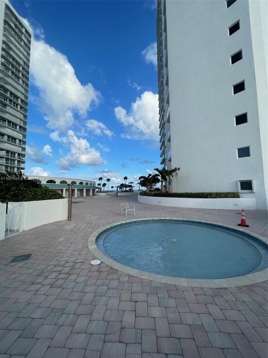 16445 Collins Ave #922, Sunny Isles Beach, Florida image 23