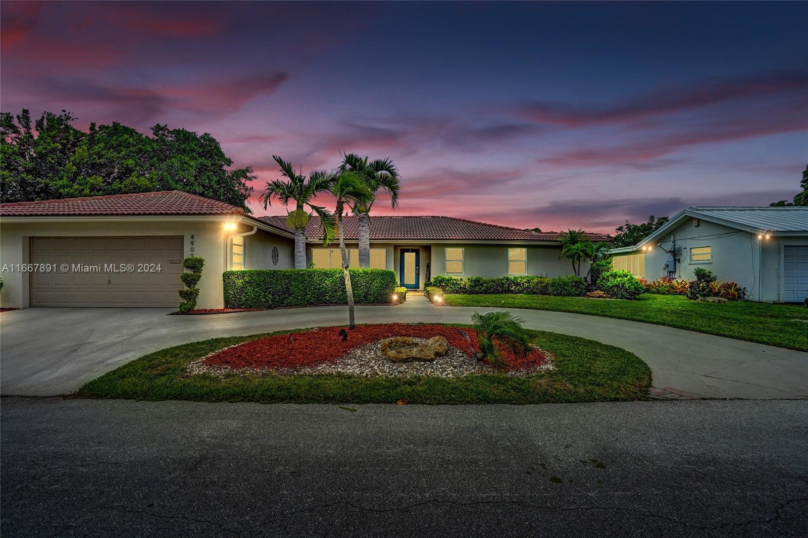 4909 N Travelers Palm Ln, Tamarac, Florida image 3