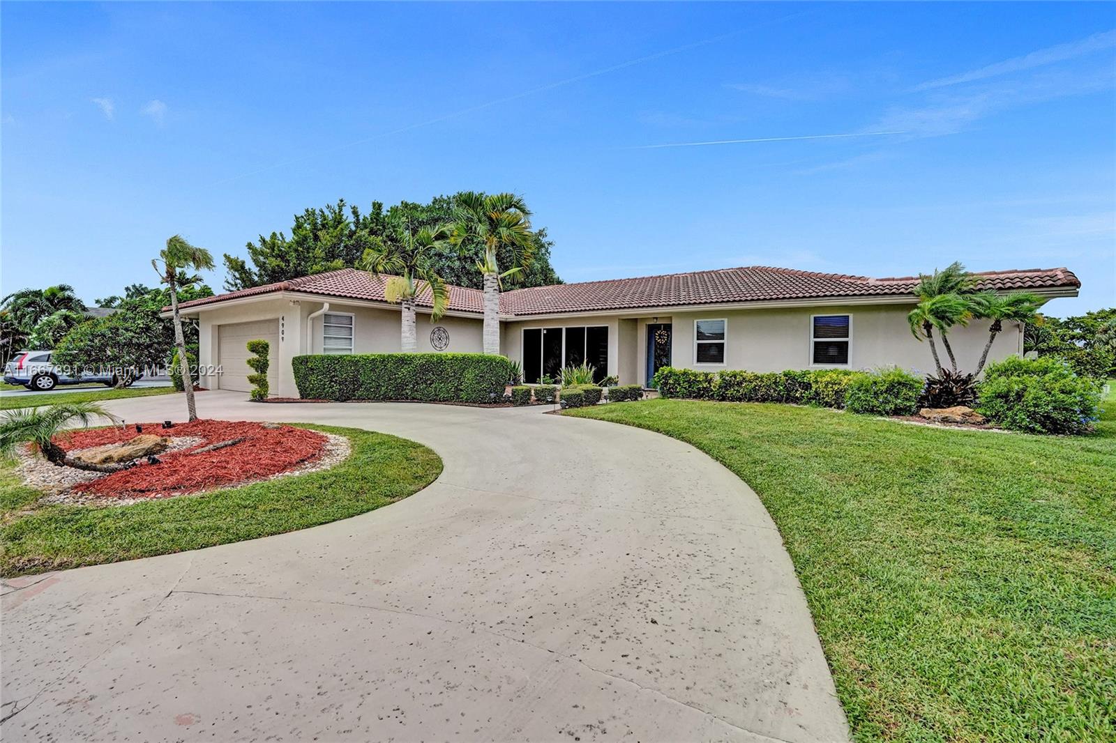 4909 N Travelers Palm Ln, Tamarac, Florida image 4