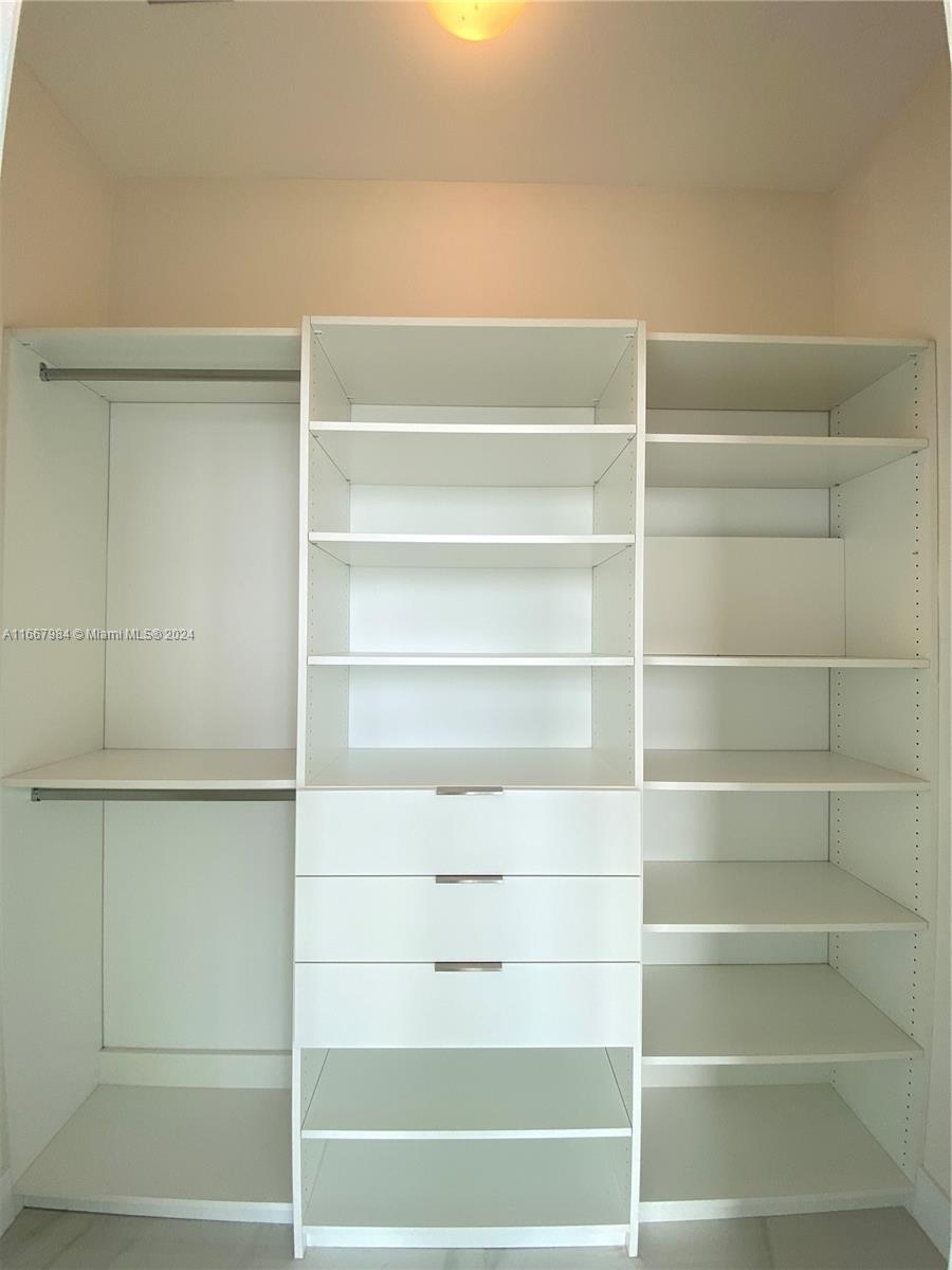 2900 NE 7th Ave #LPH-4508, Miami FL 33137