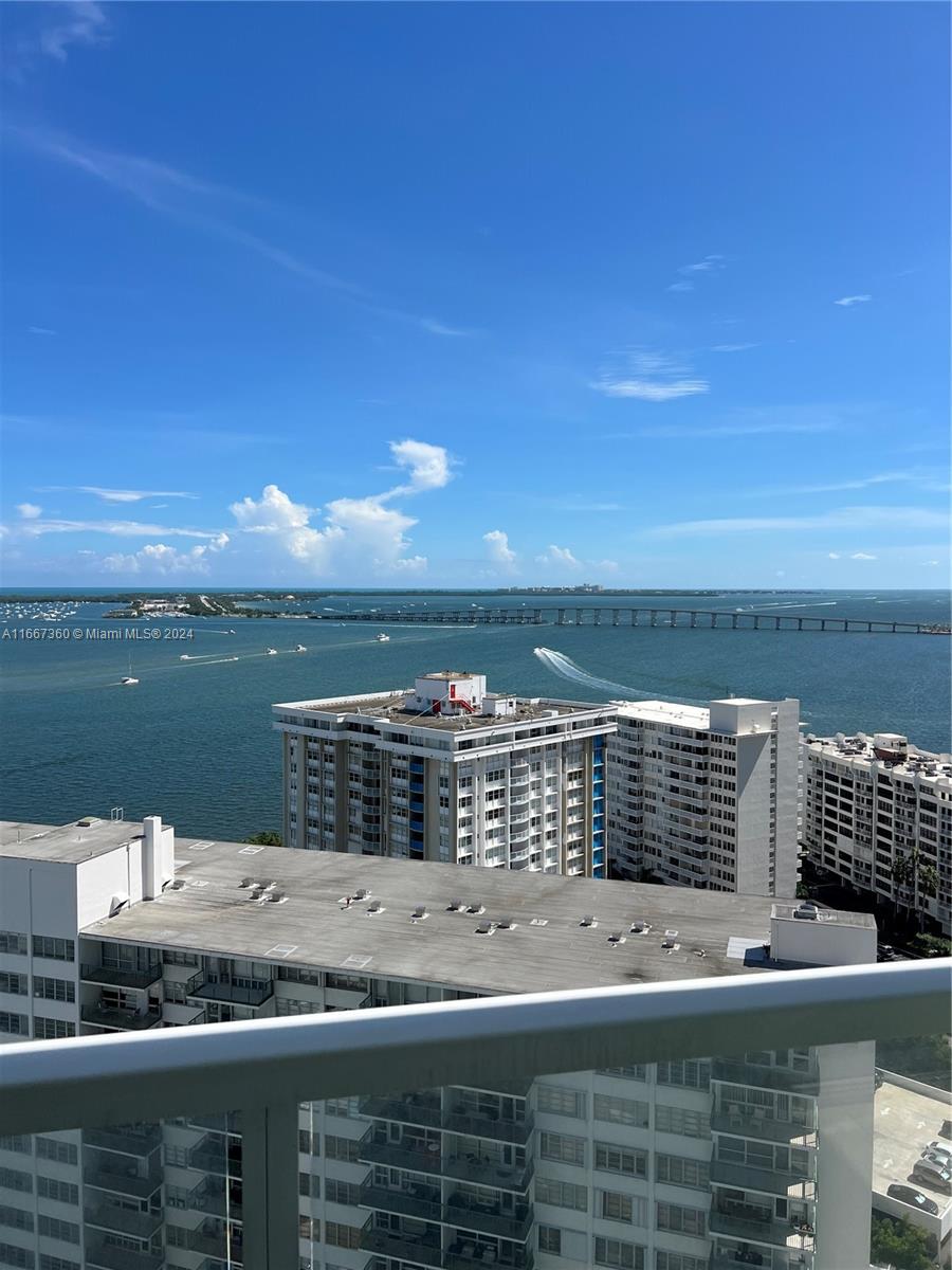 218 SE 14th St #2207, Miami FL 33131