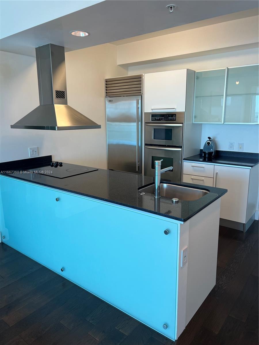 218 SE 14th St #2207, Miami FL 33131